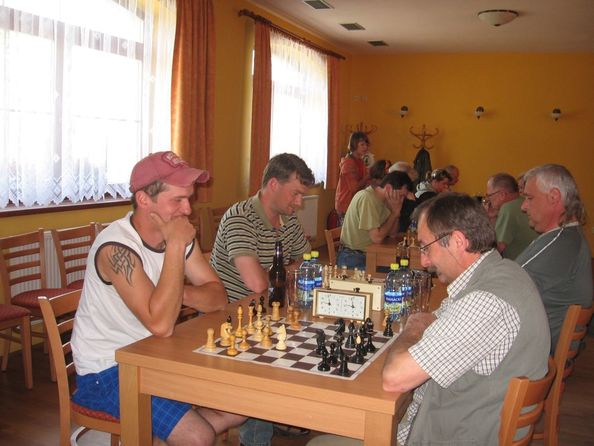 šachový turnaj 1.jpg